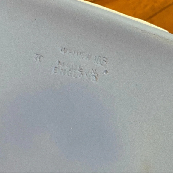 Wedgwood England Jasperware Square Trinket Dish - Picture 12 of 16